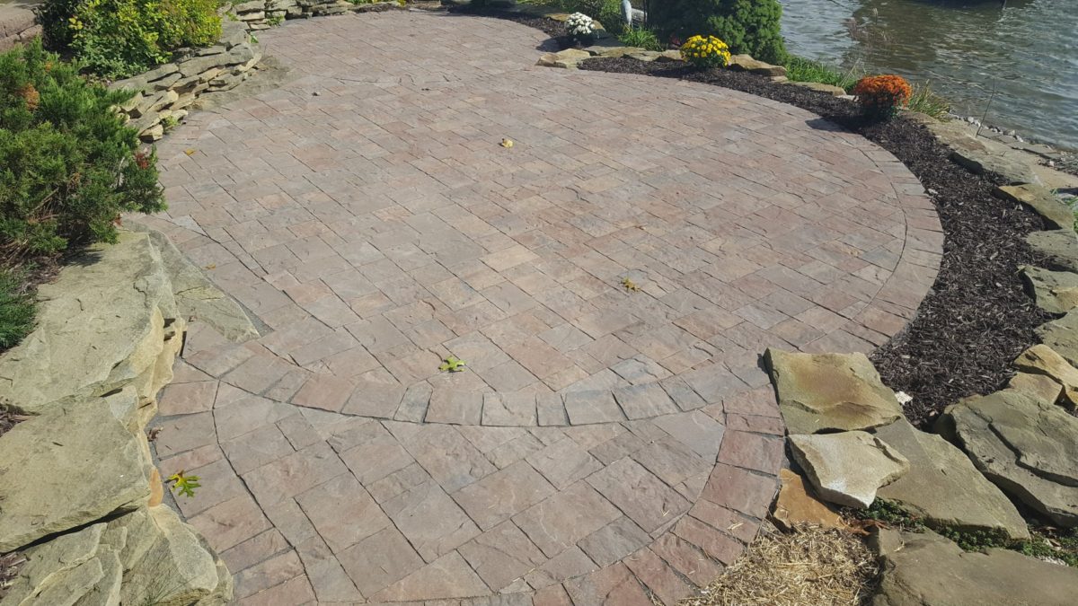 custom-deck-installation-rockford-mi-walden-design