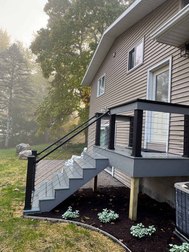 composite-decking-rockford-mi-walden-design